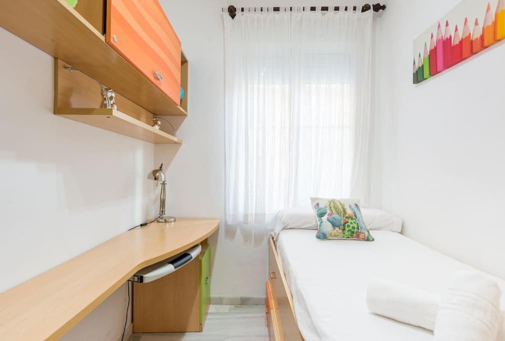 Bright, Quiet And Nice Ground Floor In The Center Málaga Esterno foto